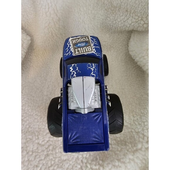 2004/05 Hot Wheels Monster Jam 1:24 BLUE THUNDER Diecast Monster Truck - Picture 9 of 13